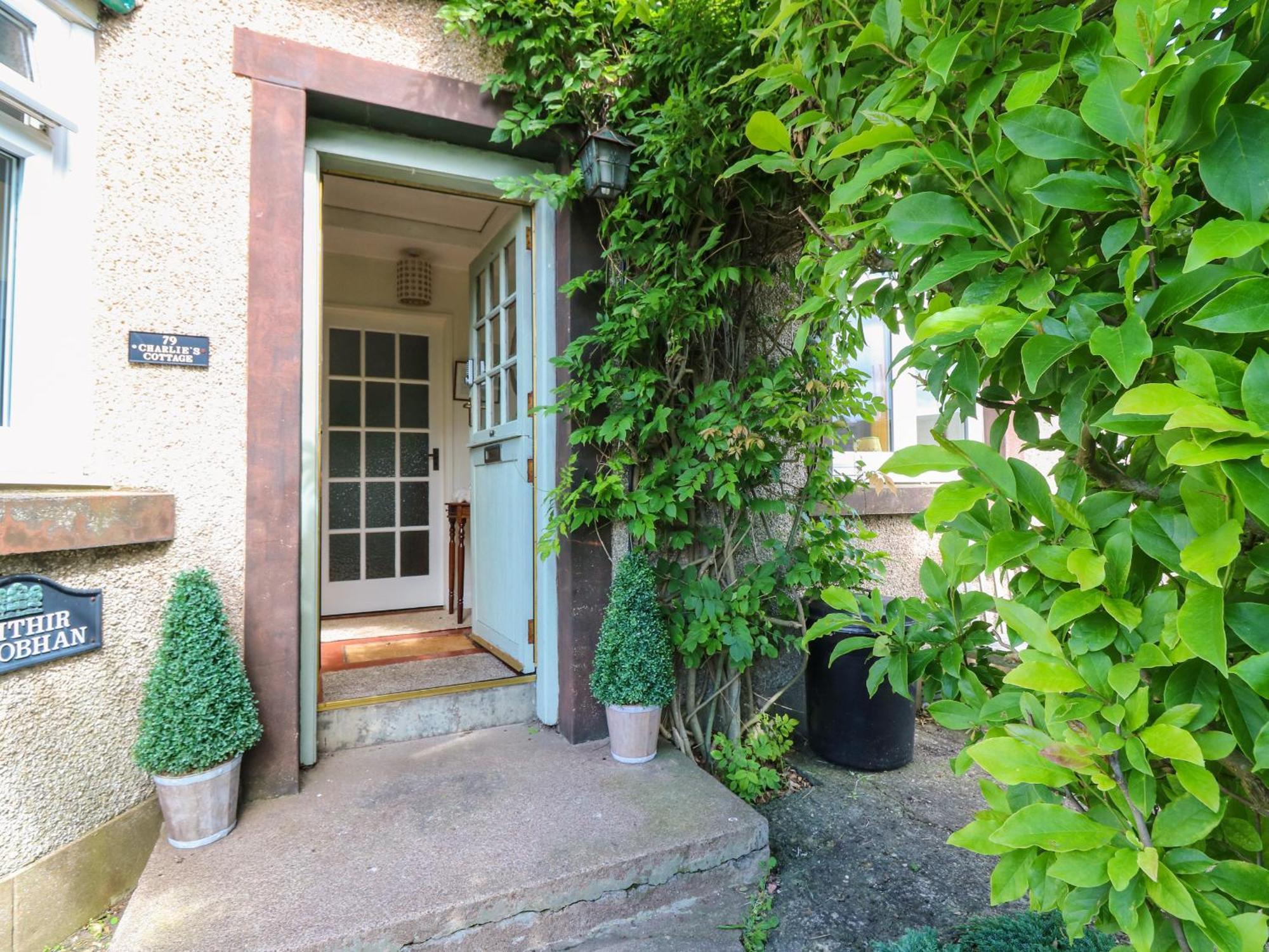 Charlies Cottage Duns ภายนอก รูปภาพ